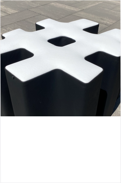 Logohocker Beistelltisch