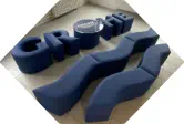 Logohocker Sitzgruppe in Form vom Grohe Logo